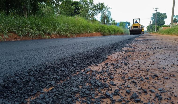 Obras para asfalto no bairro São Miguel são retomadas