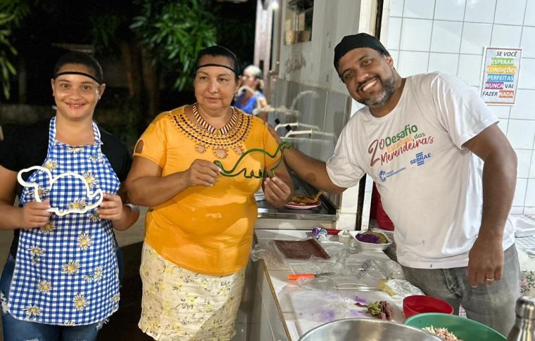 Com formas e carimbos de dinossauros, Prefeitura de Nioaque e Sebrae/MS trazem inovação gastronômica para os feirantes de Nioaque